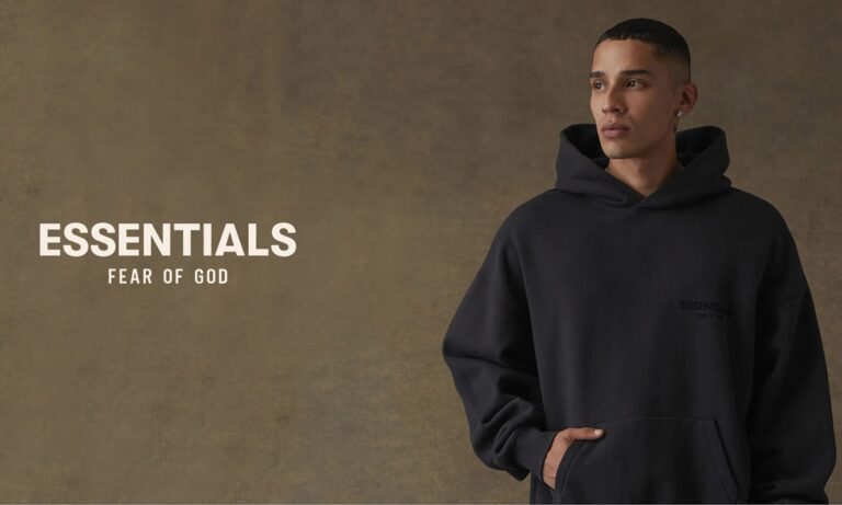 Fear of God ESSENTIALS (フィアオブゴッド エッセンシャルズ)