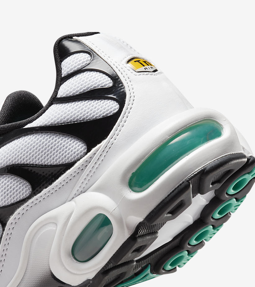 国内 atmos 限定！ナイキ エア マックス プラス “ホワイト/ハイパージェイド/ブラック” (NIKE AIR MAX PLUS “White/Hyper Jade/Black”) [DH4776-001]