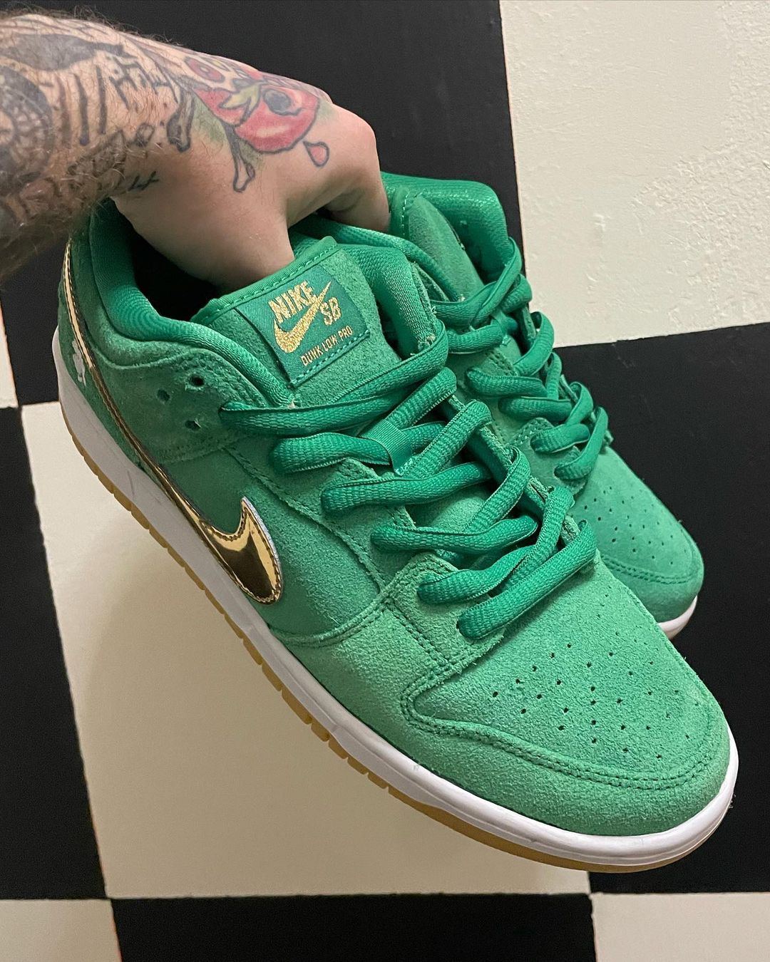 【国内 6/7 発売】ナイキ SB ダンク ロー プロ “シャムロック” (NIKE SB DUNK LOW PRO “Shamrock”) [BQ6817-303]