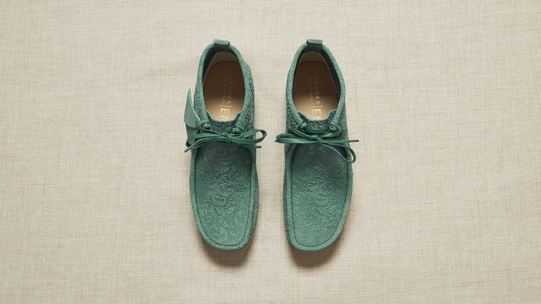 12/18 発売！END. x Clarks Originals Wallabee “Oxford Flowers ...