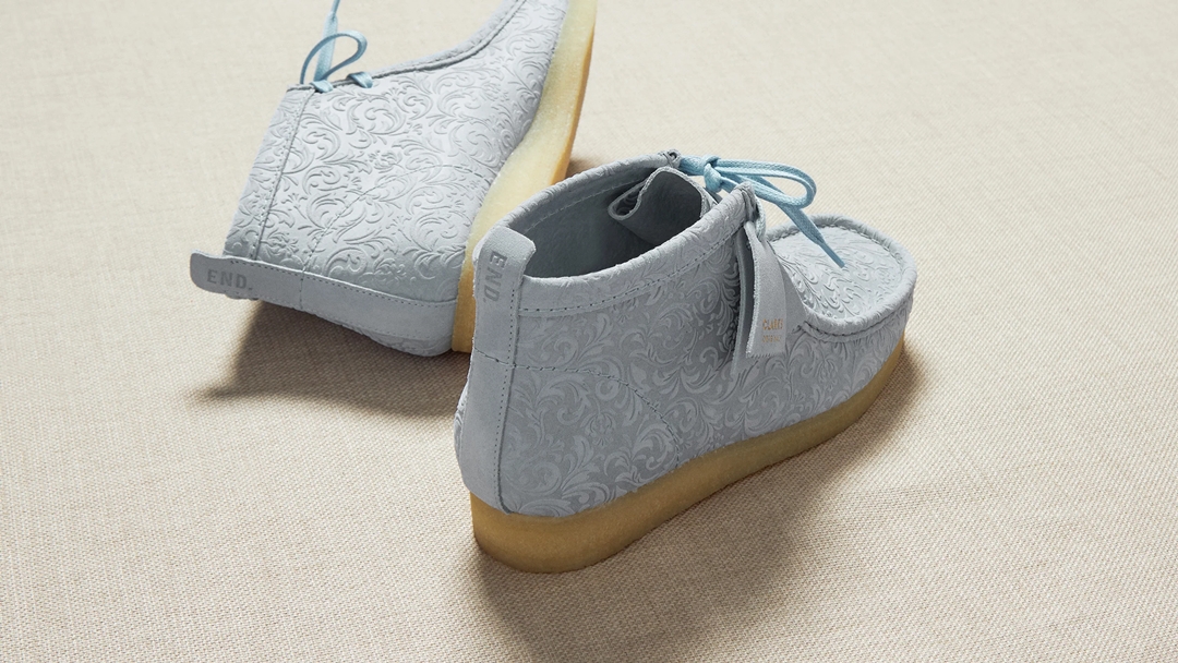 12/18 発売！END. x Clarks Originals Wallabee “Oxford Flowers ...