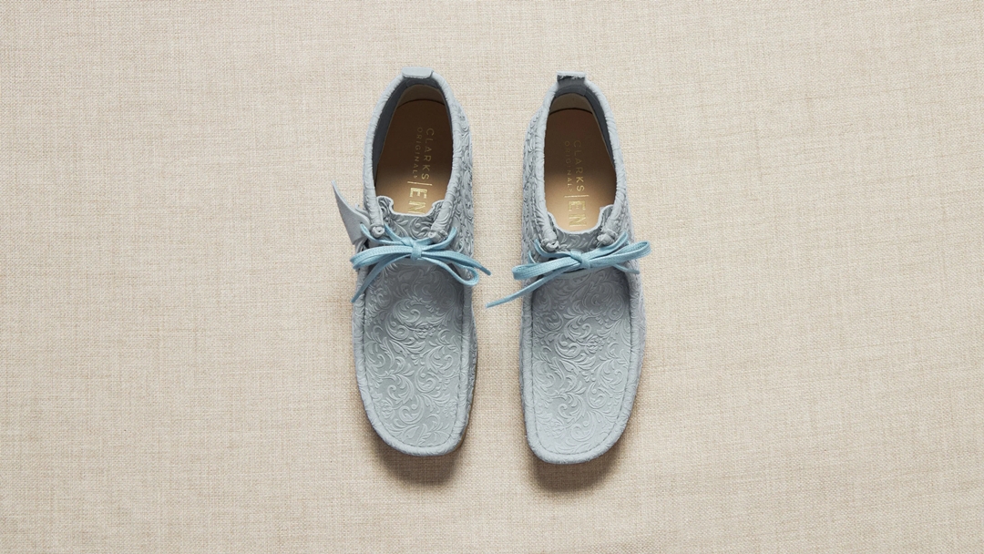 12/18 発売！END. x Clarks Originals Wallabee “Oxford Flowers ...