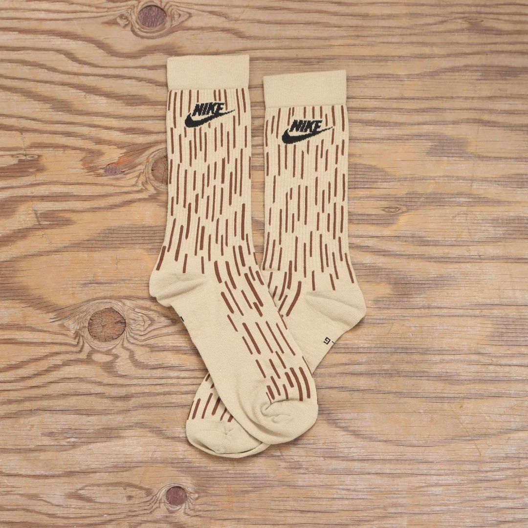 【12/17 発売】国内販売店舗限定！NIKE U NK EVERYDAY ESSENTIAL CREW SOCKS (ナイキ エッセンシャル クルー ソックス) [DH3414-903]