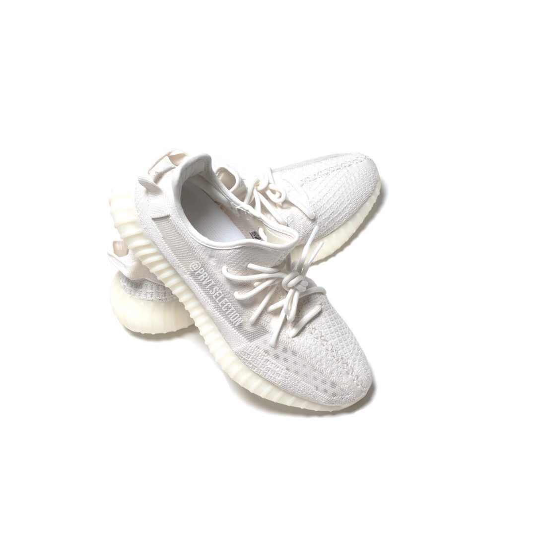 【国内 2022/6/20 発売】アディダス オリジナルス イージー 350 ブースト V2 “ボーン” (adidas Originals YEEZY 350 BOOST V2 “Bone”) [HQ6316]