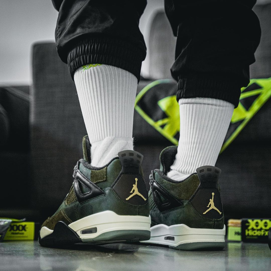 【国内 11/22、12/2 発売】ナイキ エア ジョーダン 4 レトロ SE クラフト “オリーブキャンバス” (NIKE AIR JORDAN 4 RETRO SE CRAFT “Olive Canvas”) [FB9927-200]