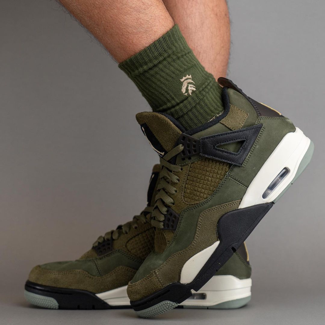 【国内 11/22、12/2 発売】ナイキ エア ジョーダン 4 レトロ SE クラフト “オリーブキャンバス” (NIKE AIR JORDAN 4 RETRO SE CRAFT “Olive Canvas”) [FB9927-200]