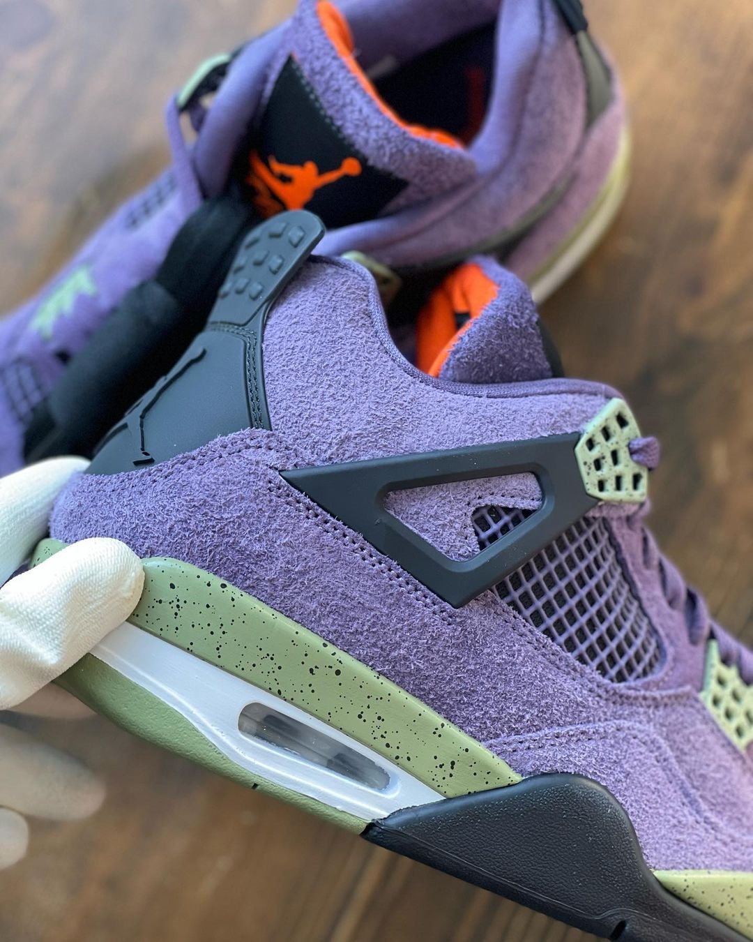 【国内 8/25 発売】ナイキ ウィメンズ エア ジョーダン 4 レトロ “キャニオンパープル” (NIKE WMNS AIR JORDAN 4 RETRO “Canyon Purple”) [AQ9129-500]