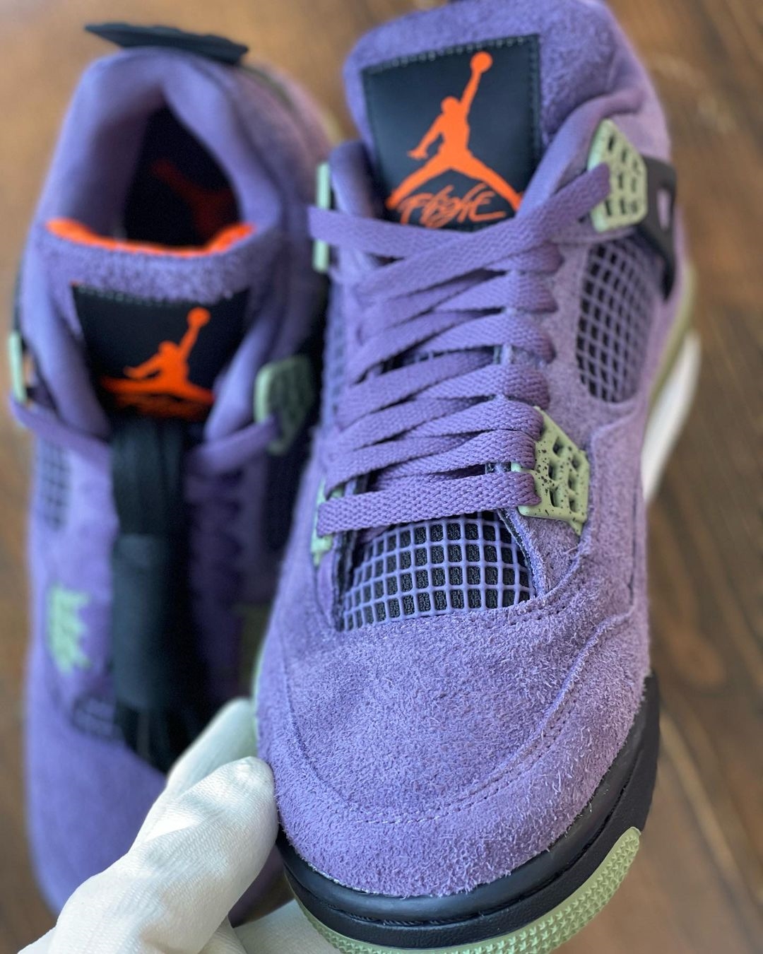 【国内 8/25 発売】ナイキ ウィメンズ エア ジョーダン 4 レトロ “キャニオンパープル” (NIKE WMNS AIR JORDAN 4 RETRO “Canyon Purple”) [AQ9129-500]