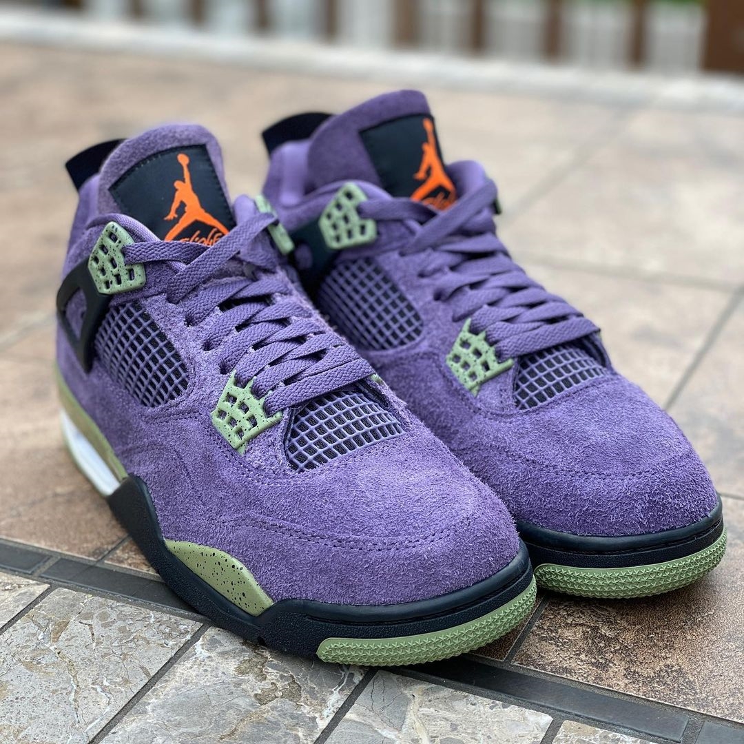 NIKE ナイキ WMNS AIR JORDAN 4 RETRO CANYON PURPLE ウィメンズ エア ジョーダン 4 レトロ スニーカー AQ9129-500 クレヨンパープル