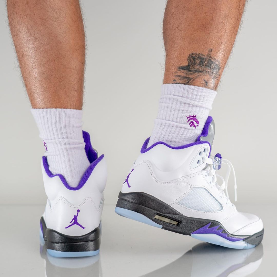 【国内 8/16 発売】ナイキ エア ジョーダン 5 レトロ “コンコルド” (NIKE AIR JORDAN 5 RETRO “Concord”) [DD0587-141]