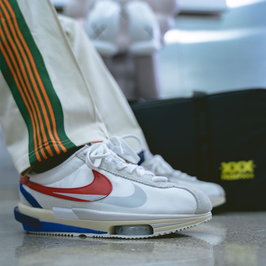 【国内 8/30、8/31、12/8、12/13 発売】sacai x NIKE CORTEZ (サカイ ナイキ コルテッツ) [DQ0581-001/DQ0581-100]