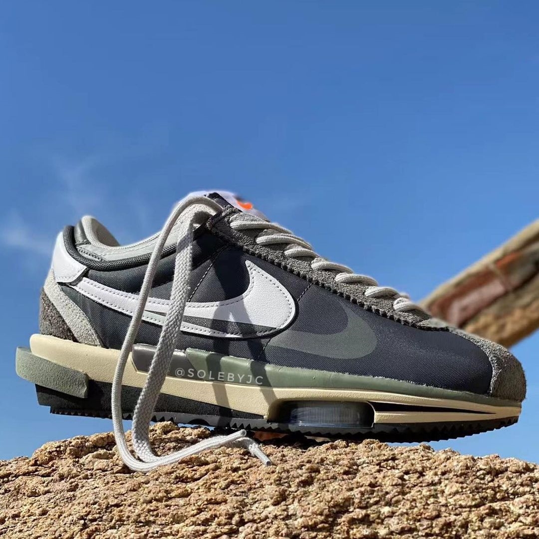 【国内 8/30、8/31、12/8、12/13 発売】sacai x NIKE CORTEZ (サカイ ナイキ コルテッツ) [DQ0581-001/DQ0581-100]