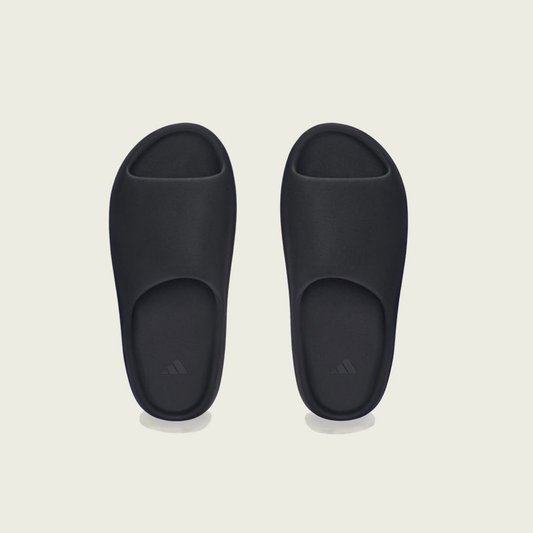 【国内 3/7 発売】adidas Originals YEEZY SLIDE “ONYX” (アディダス オリジナルス イージー スライド “オニキス”) [HQ6448]