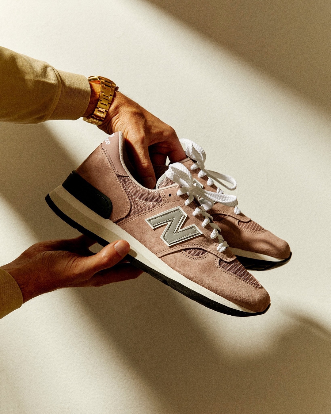 KITH × New Balance 990V1 "Dusty Rose"