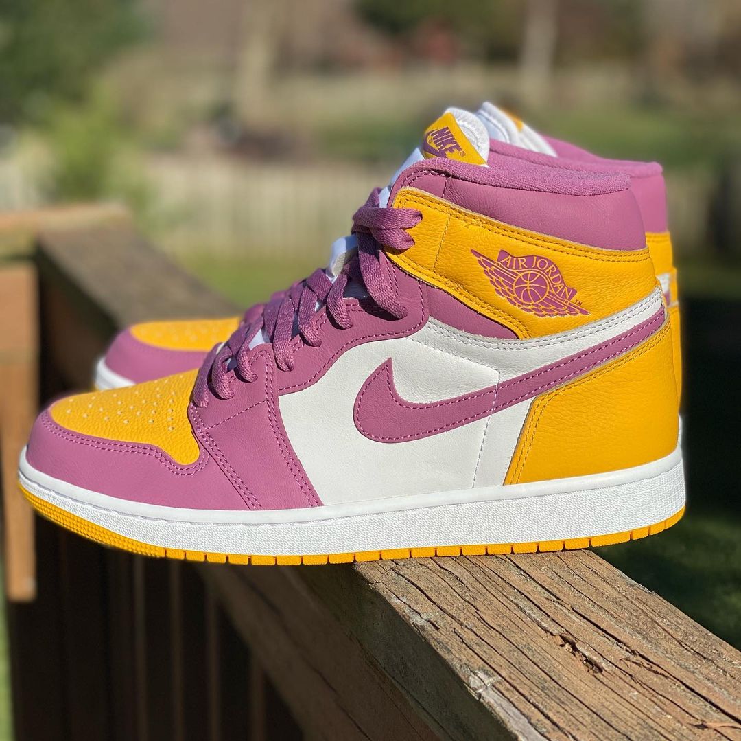 NIKE AIRJORDAN 1SB　花さま専用