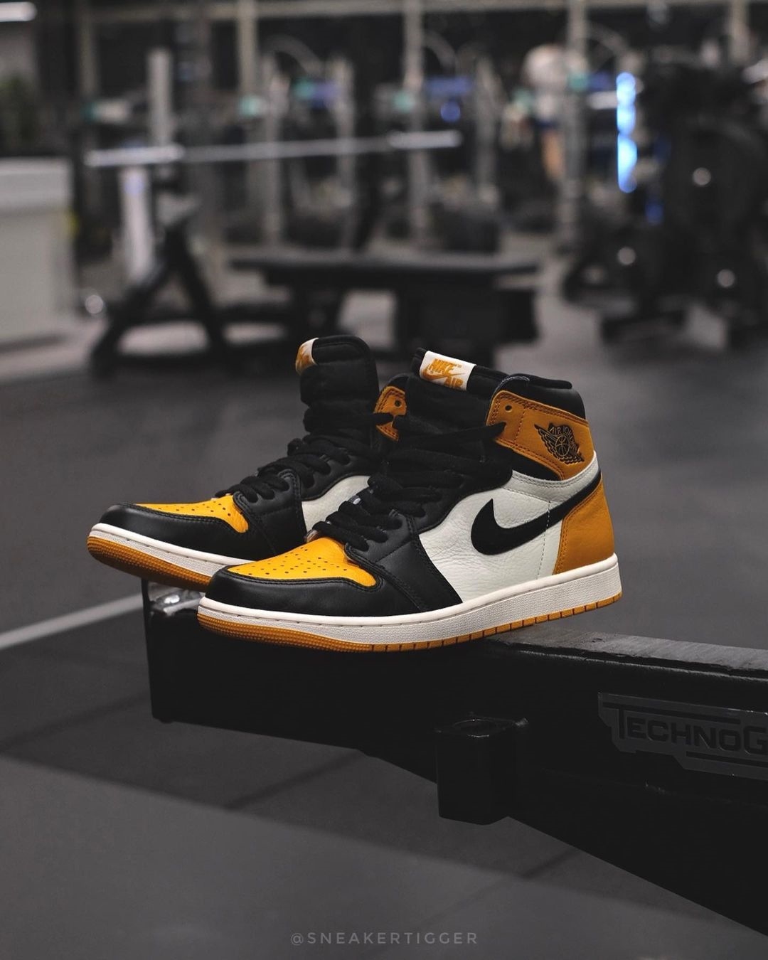 【国内 8/13 発売】ナイキ エア ジョーダン 1 ハイ OG “タクシー/イエロートゥ” (NIKE AIR JORDAN 1 HIGH OG “Taxi/Yellow Toe”) [555088-711]