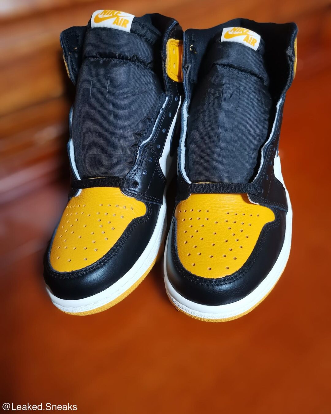 【国内 8/13 発売】ナイキ エア ジョーダン 1 ハイ OG “タクシー/イエロートゥ” (NIKE AIR JORDAN 1 HIGH OG “Taxi/Yellow Toe”) [555088-711]