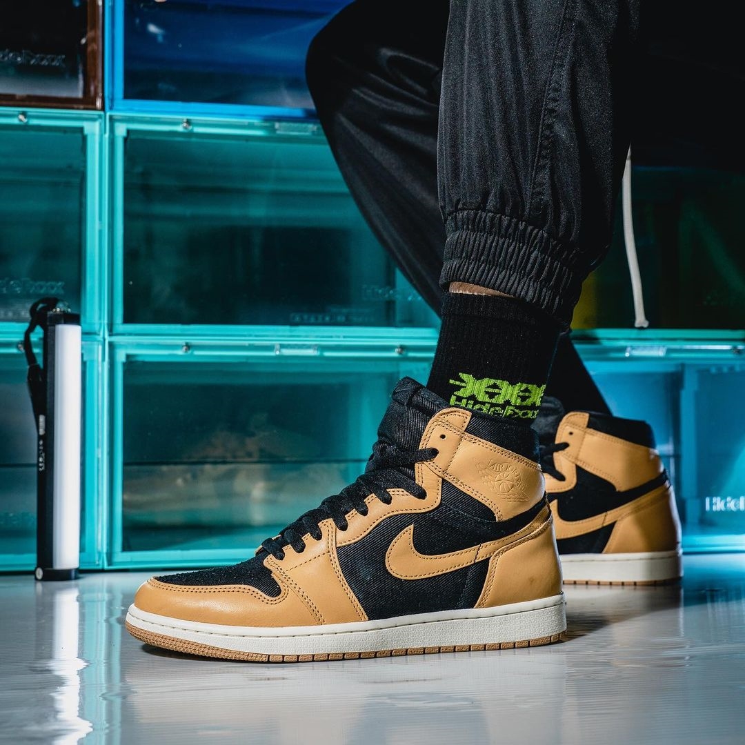 【国内 10/31 発売】ナイキ エア ジョーダン 1 レトロ ハイ OG “エアルーム” (NIKE AIR JORDAN 1 RETRO HIGH OG “Heirloom”) [555088-202]