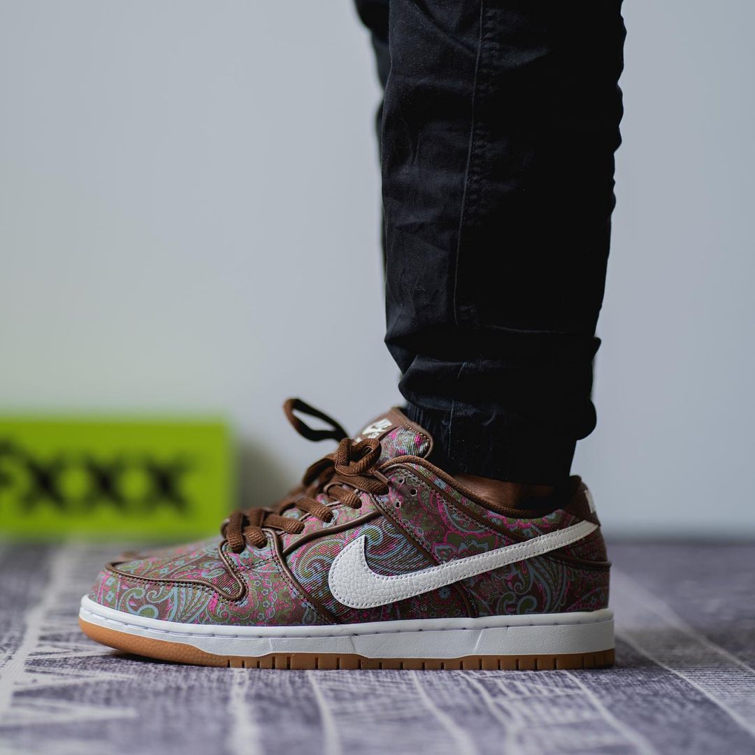 【国内 5/26、6/4 発売】ナイキ ダンク ロー プレミアム “ペイズリー” (NIKE DUNK LOW PREMIUM “Paisley”) [DH7534-200]