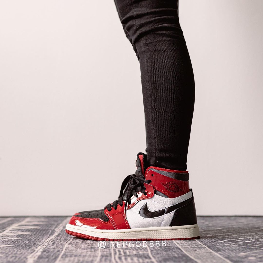 【国内 1/27 発売予定】ナイキ ウィメンズ エア ジョーダン 1 ハイ ズーム “シカゴ/ブラックトゥ” (NIKE WMNS AIR JORDAN 1 HIGH ZOOM “Chicago/Black Toe”) [CT0979-610]