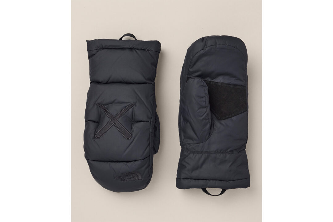 1/7~、2/17 発売！KAWS × THE NORTH FACE (カウズ ザ・ノース・フェイス)