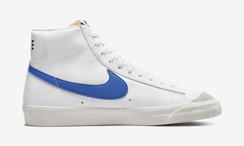 【国内 3/8 発売】ナイキ ブレーザー ミッド 77 ビンテージ “ホワイト/ブルー/レッド” (NIKE BLAZER MID 77 VINTAGE “White/Blue/Red”) [BQ6806-117]