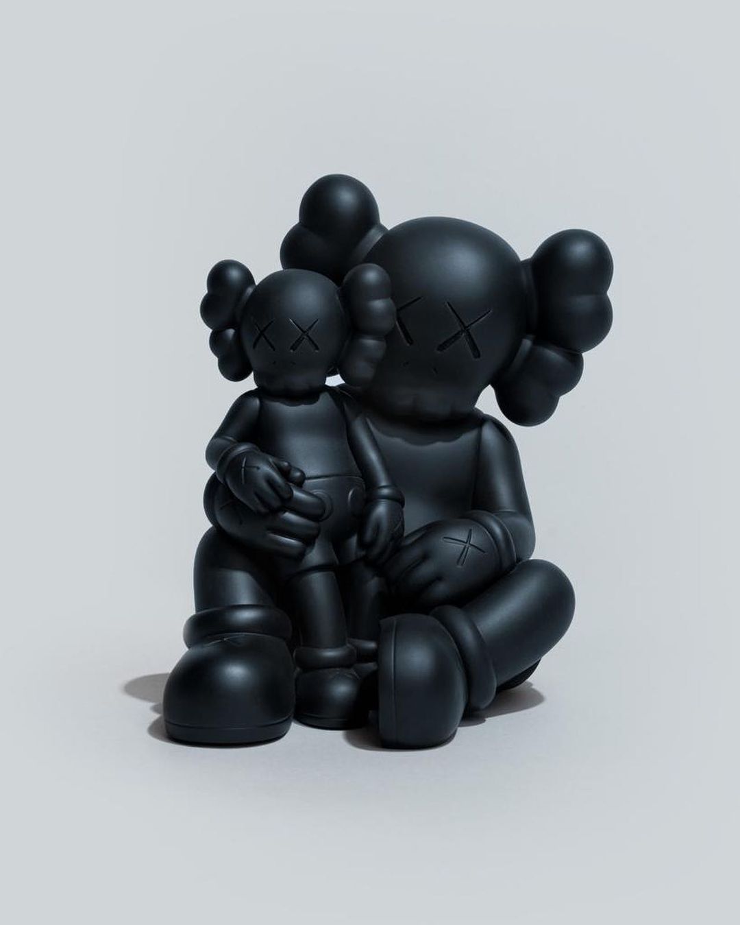 KAWS:HOLIDAY Changbai Mountainが海外1/7 (1/8 12:00) 発売 (カウズ ホリデー)