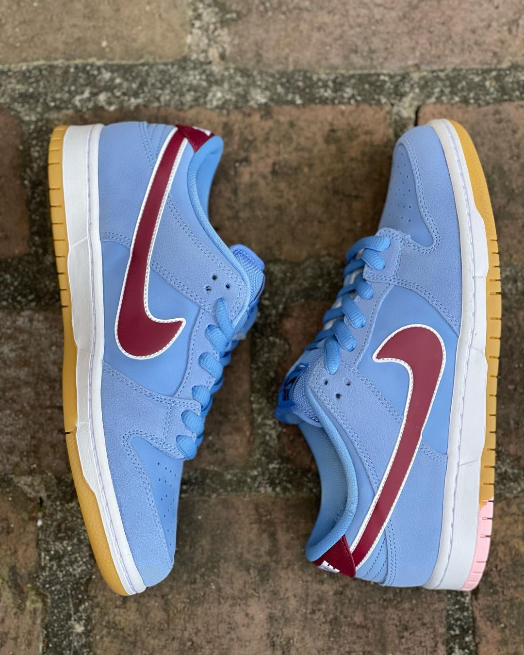 【国内 5/9 発売】ナイキ SB ダンク ロー プロ “フィリーズ/ユニバーシティブルー” (NIKE SB DUNK LOW PRO “Phillies/University Blue”) [DQ4040-400]