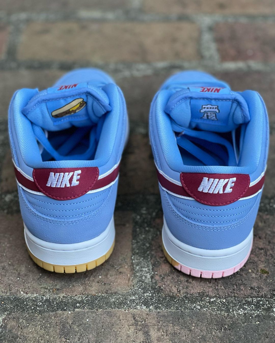 【国内 5/9 発売】ナイキ SB ダンク ロー プロ “フィリーズ/ユニバーシティブルー” (NIKE SB DUNK LOW PRO “Phillies/University Blue”) [DQ4040-400]