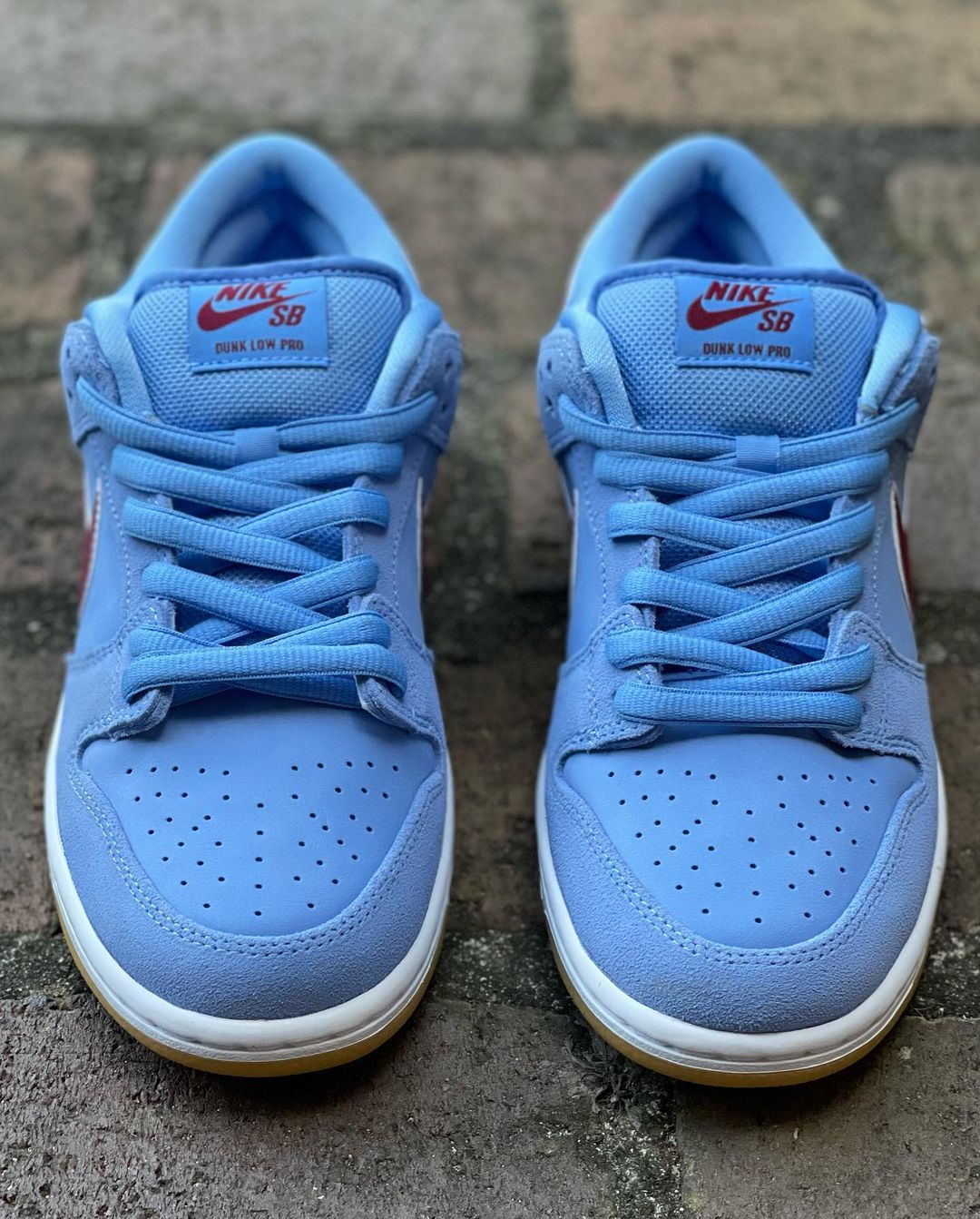 【国内 5/9 発売】ナイキ SB ダンク ロー プロ “フィリーズ/ユニバーシティブルー” (NIKE SB DUNK LOW PRO “Phillies/University Blue”) [DQ4040-400]