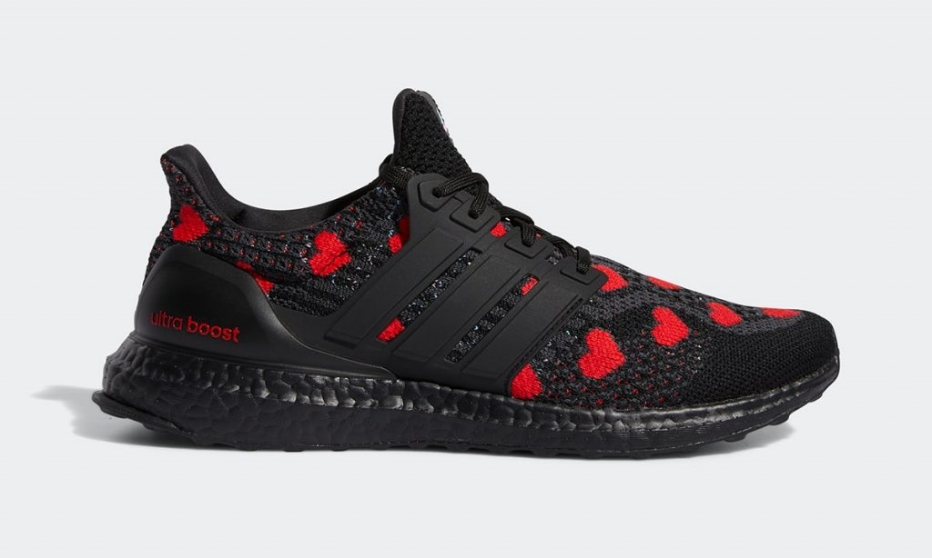 海外 1/15 発売予定！adidas ULTRA BOOST 5.0 DNA “Valentine Day 2022” (アディダス ウルトラ ブースト 5.0 DNA “バレンタインデー 2022”) [GX4105]