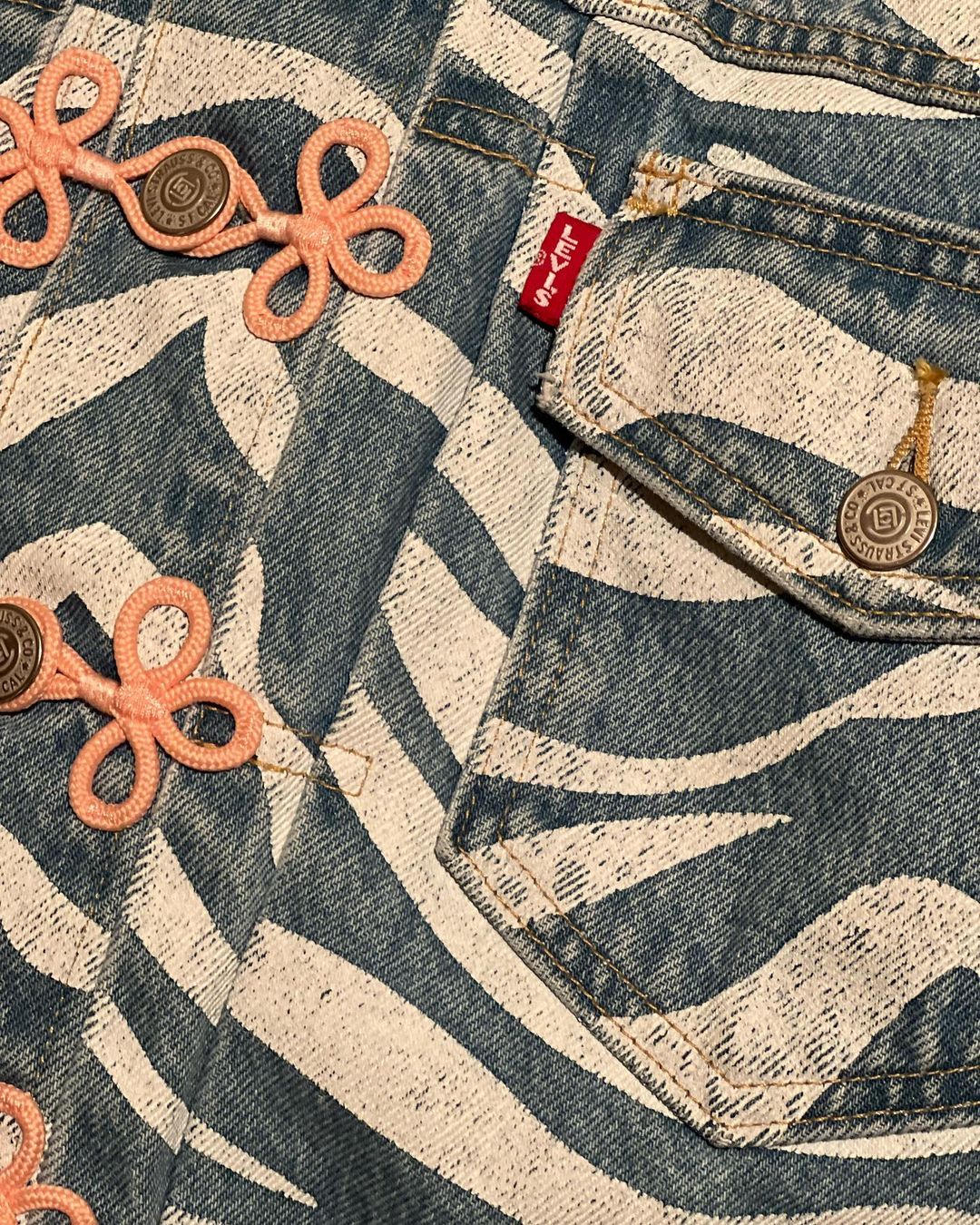 2022年の干支である虎をモチーフにしたLevi’s x CLOT DENIM COLLECTIONが1/14 発売 (リーバイス クロット)