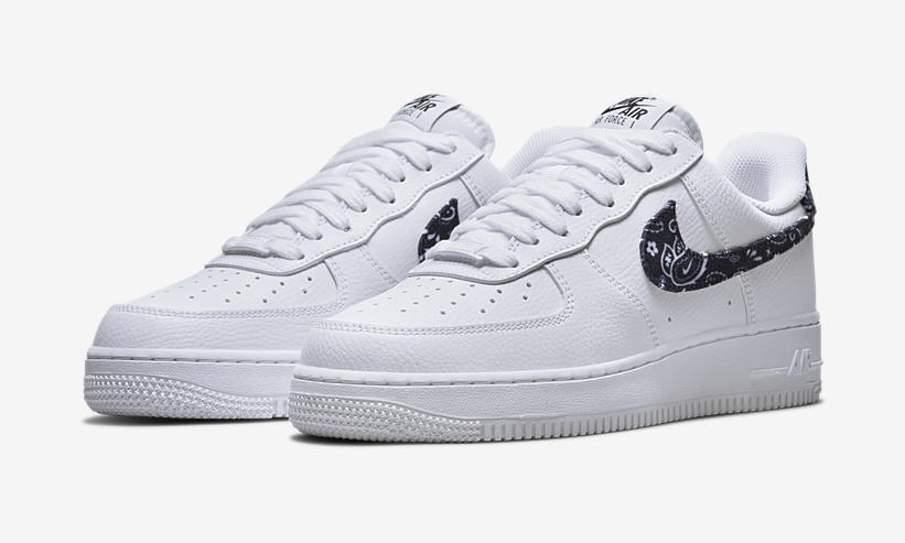 【国内 1/20 発売】ナイキ ウィメンズ エア フォース 1 07 ロー “ペイズリースウッシュ/ブラック” (NIKE WMNS AIR FORCE 1 07 LOW “Paisley Swoosh/Black”) [DH4406-101]