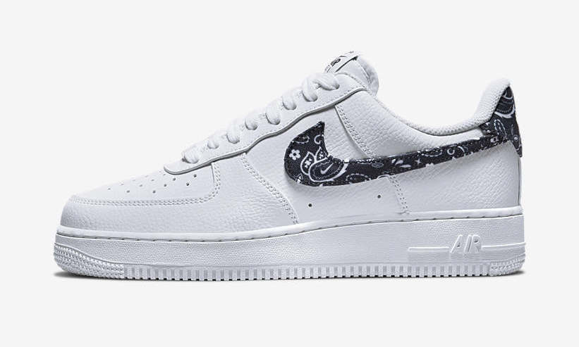 【国内 1/20 発売】ナイキ ウィメンズ エア フォース 1 07 ロー “ペイズリースウッシュ/ブラック” (NIKE WMNS AIR FORCE 1 07 LOW “Paisley Swoosh/Black”) [DH4406-101]