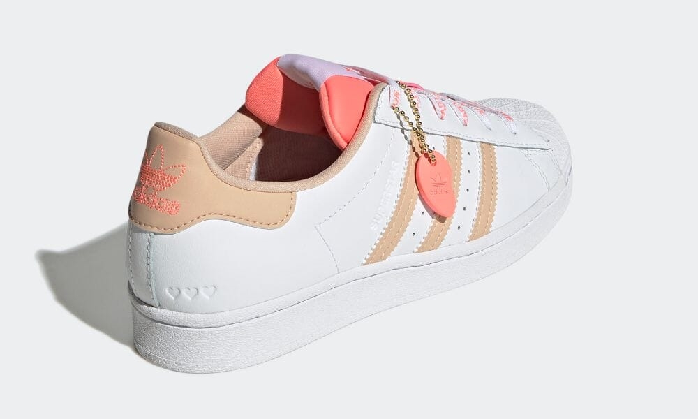 1/15 発売！バレンタインデーを祝う アディダス オリジナルス “バレンタインデーパック 2022” (adidas Originals “Valentine 2022”)