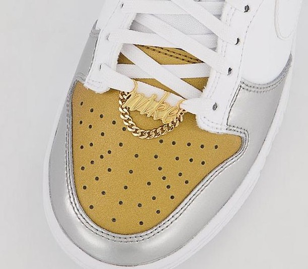 【国内 2/10 発売予定】ナイキ ウィメンズ ダンク ロー “ホワイト/ゴールド/シルバー” (NIKE WMNS DUNK LOW “White/Gold/Silver”) [DH4403-700]