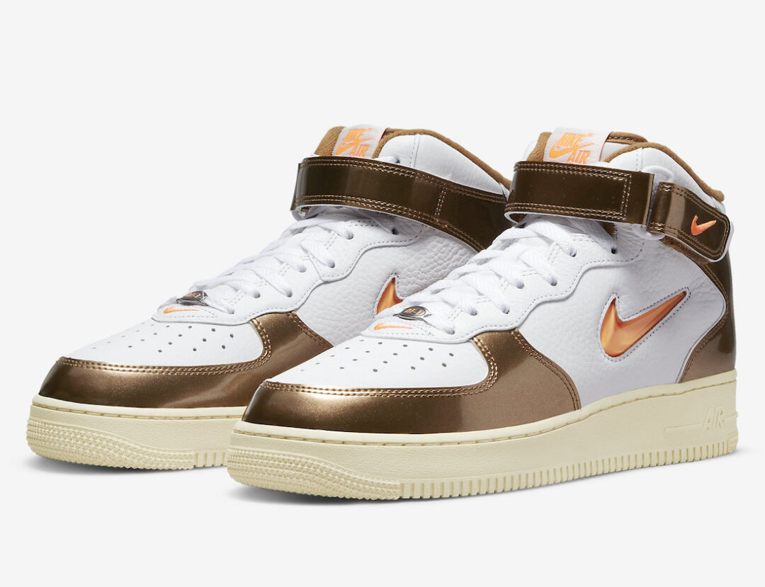 【国内 4/28 発売】ナイキ エア フォース 1 ミッド QS “ホワイト/エールブラウン” (NIKE AIR FORCE 1 MID QS “White/Ale Brown”) [DH5623-100]