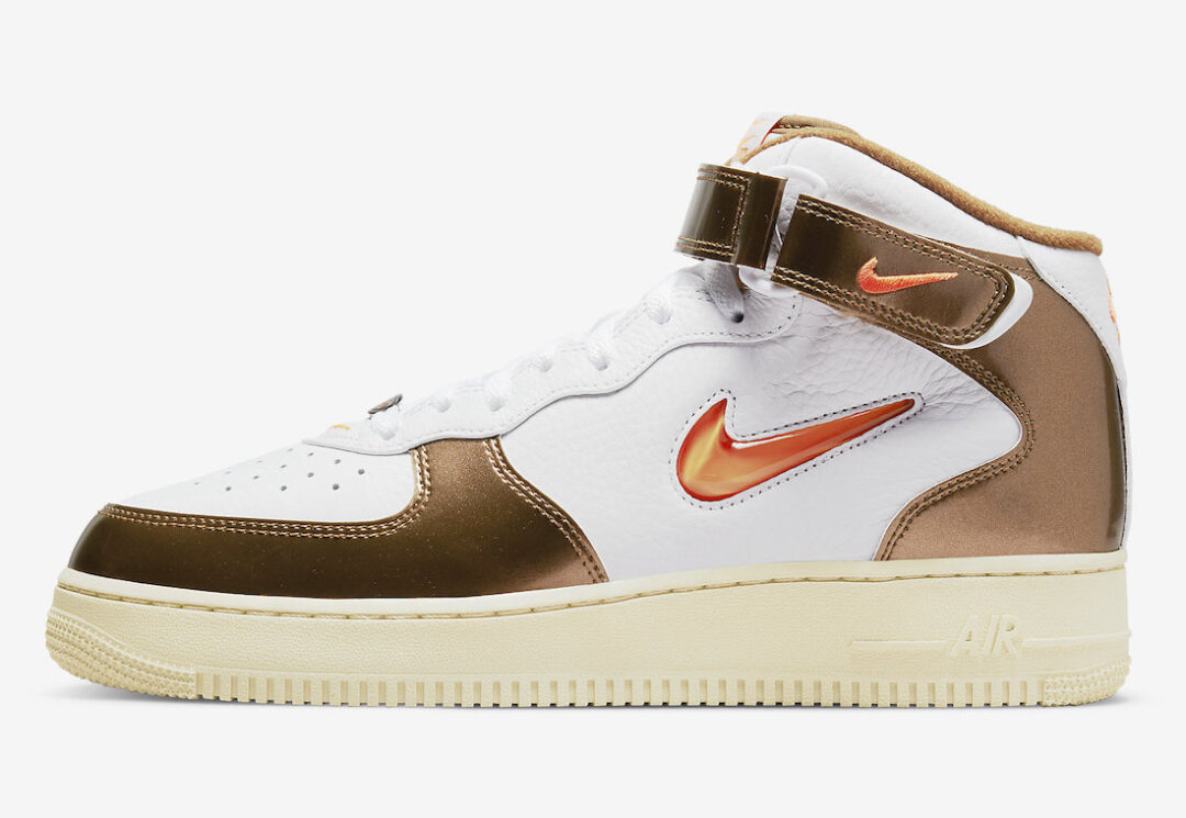 【国内 4/28 発売】ナイキ エア フォース 1 ミッド QS “ホワイト/エールブラウン” (NIKE AIR FORCE 1 MID QS “White/Ale Brown”) [DH5623-100]