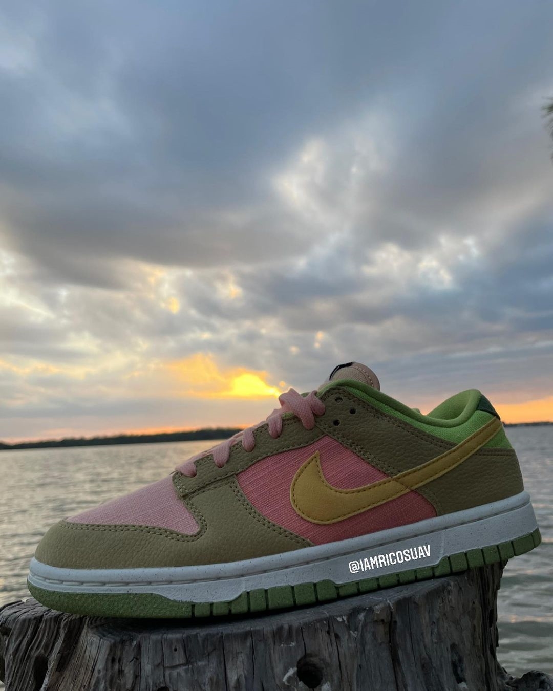 【国内 5/13、5/17 発売】ナイキ ダンク ロー SE “サンクラブ/アークティックオレンジ” (NIKE DUNK LOW SE “Sun Club/Arctic Orange”) [DM0583-800]