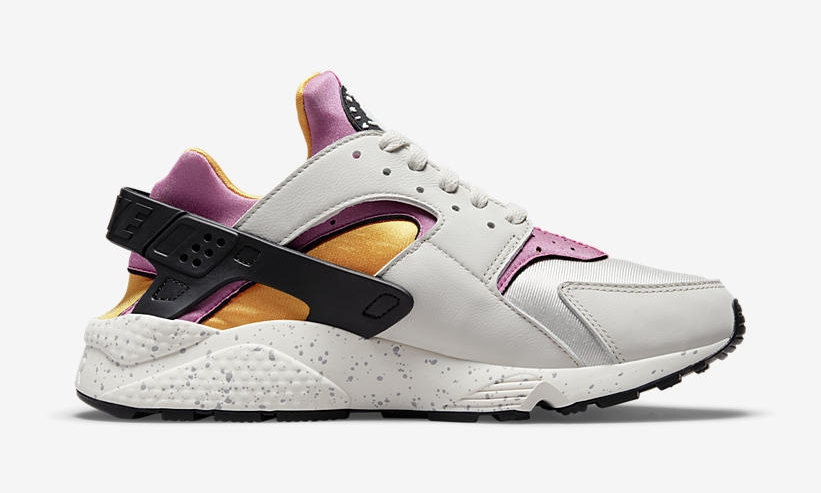 【国内 1/27 発売】ナイキ エア ハラチ “ユニバーシティゴールド/ピンク” (NIKE AIR HUARACHE “University Gold/Pink”) [DD1068-003]