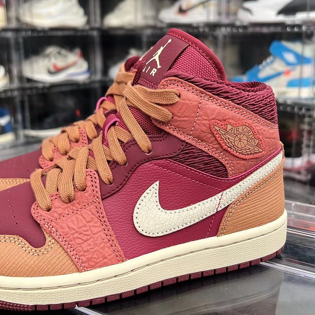 2022年 発売予定！ナイキ エア ジョーダン 1 ミッド “アフリカ大陸/レッド/ブラウン” (NIKE AIR JORDAN 1 MID “African Continent Map/Red/Brown”) [DV3476-600]