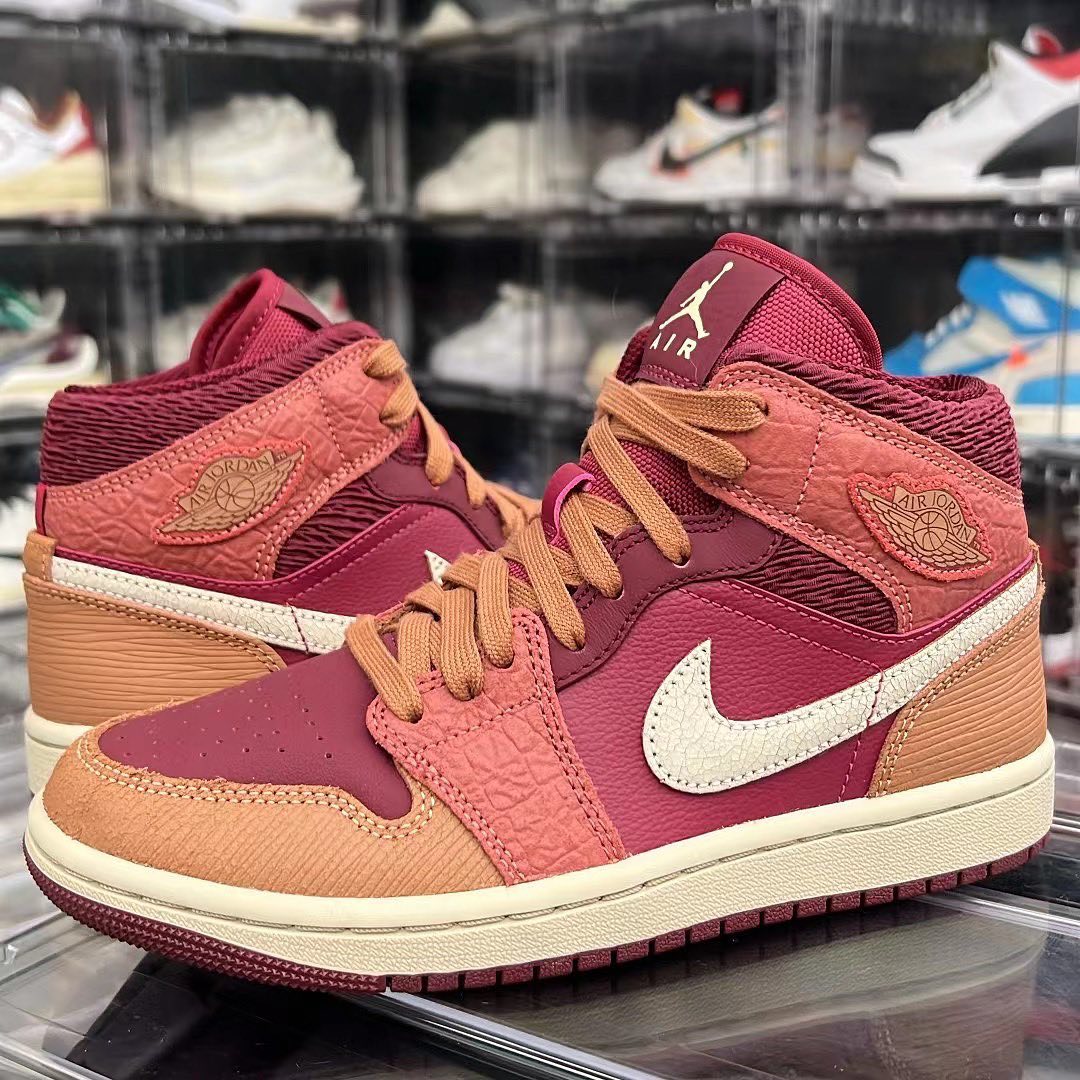 2022年 発売予定！ナイキ エア ジョーダン 1 ミッド “アフリカ大陸/レッド/ブラウン” (NIKE AIR JORDAN 1 MID “African Continent Map/Red/Brown”) [DV3476-600]