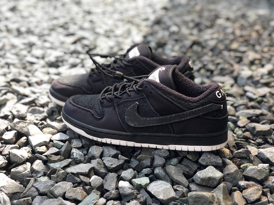 【国内 5/24 発売】GNARHUNTERS × NIKE DUNK LOW (ナーハンターズ ナイキ ダンク ロー) [DH7756-010]