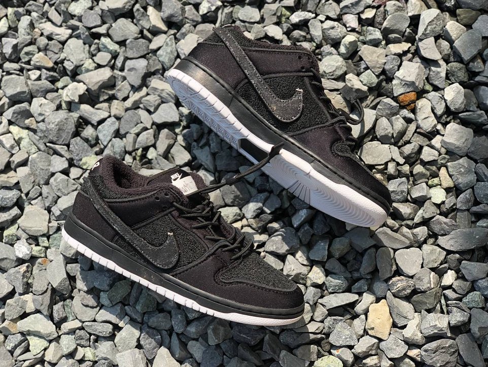 【国内 5/24 発売】GNARHUNTERS × NIKE DUNK LOW (ナーハンターズ ナイキ ダンク ロー) [DH7756-010]