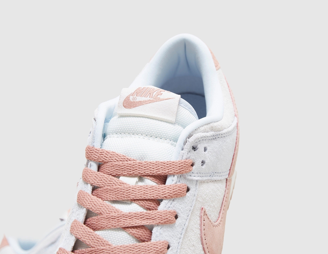 【国内 4/18 発売】ナイキ ダンク ロー “サミットホワイト/フォッシルローズ” (NIKE DUNK LOW “Summit White/Fossil Rose”) [DH7577-001]