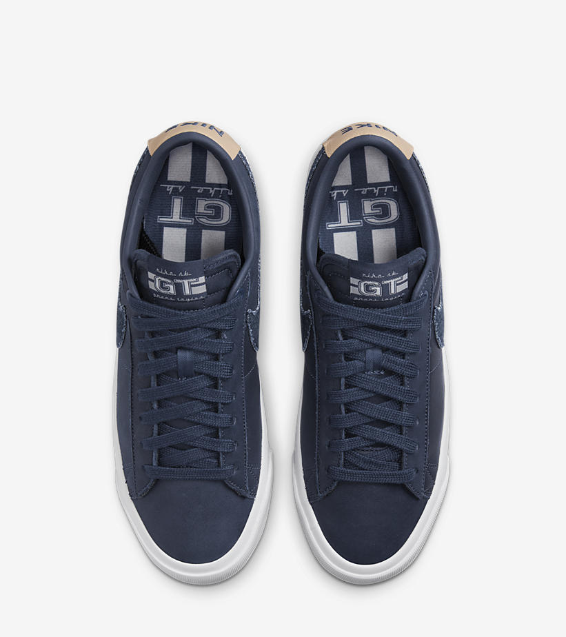 ナイキ SB ズーム ブレーザー ロー プロ GT “デニムスウッシュ/ネイビー/タン” (NIKE SB ZOOM BLAZER LOW PRO GT “Denim Swoosh/Navy/Tan”) [DM8890-400]