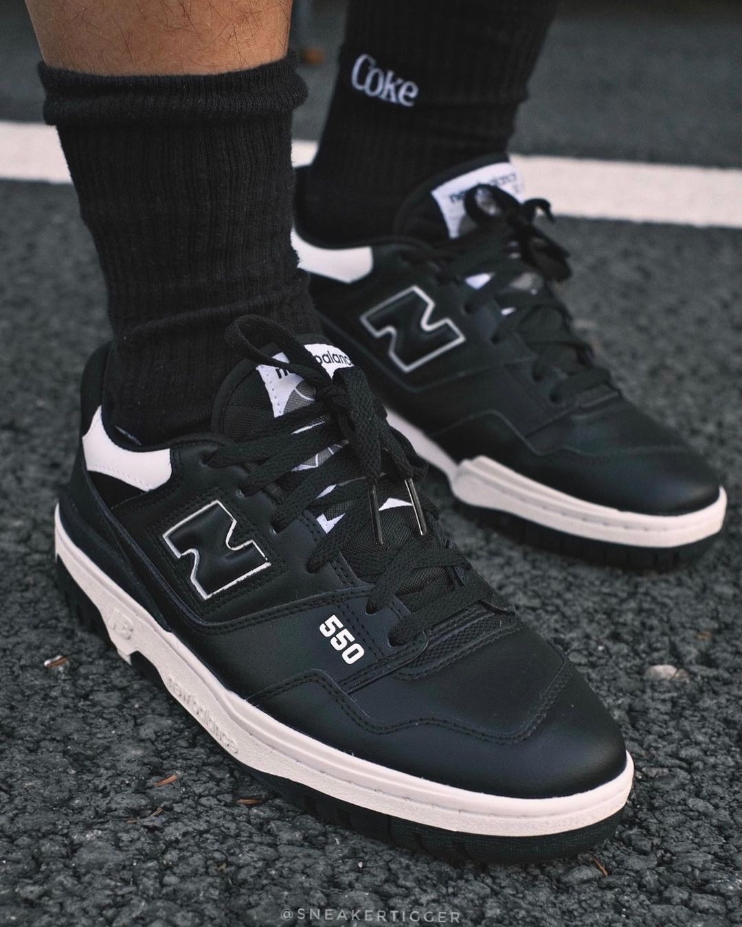 【国内 11/18 発売】コム デ ギャルソン・オム × ニューバランス BB550 “ブラック/ホワイト” (New Balance COMME des GARCONS HOMME BB550 “Black/White”)