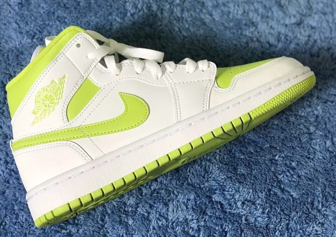 【国内 3/29 発売】ナイキ エア ジョーダン 1 ミッド “ホワイト/ネオングリーン” (NIKE AIR JORDAN 1 MID “White/Neon Green”) [BQ6472-131]