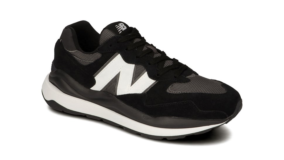 2/6 発売！New Balance M5740 CBA (ニューバランス)