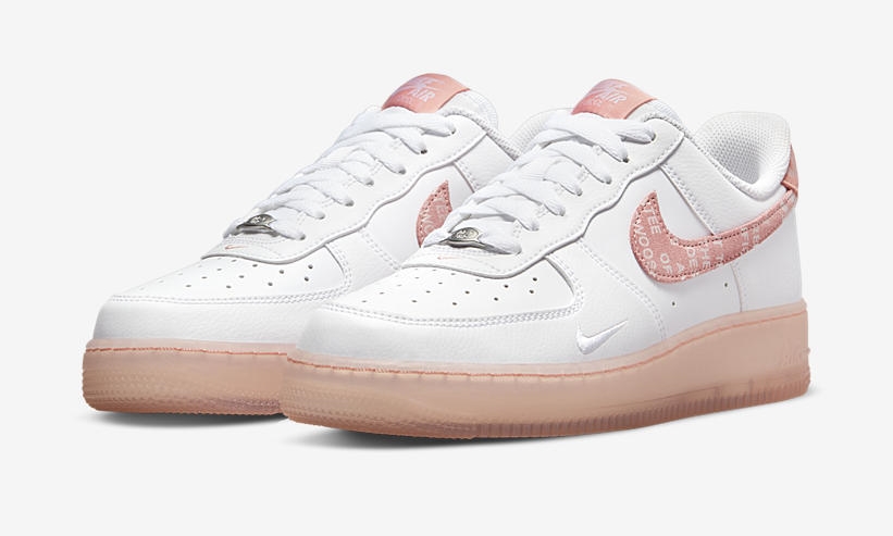 2022年 発売予定！ナイキ エア フォース 1 ロー “オーバーブランデッド/ピンク” (NIKE AIR FORCE 1 LOW “Overbranded/Pink”) [DQ5019-100]